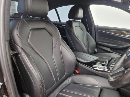 2017 BMW 5-Series - photo 27