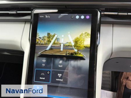 2025 Ford Capri - photo 14