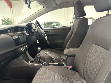 2016 Toyota Corolla - photo 6