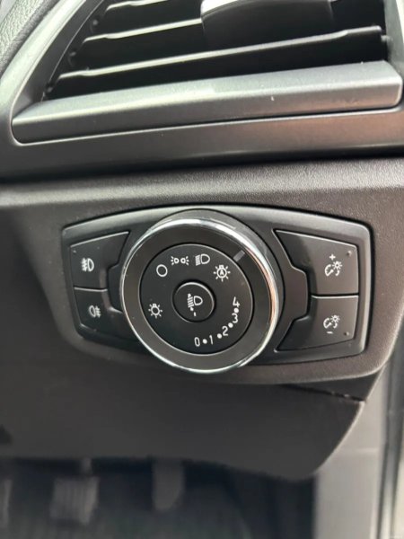2017 Ford Mondeo - photo 19