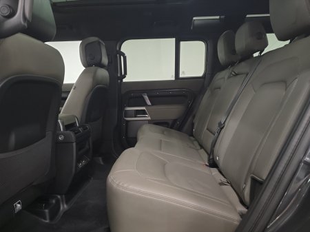 2023 Land Rover Defender - photo 4