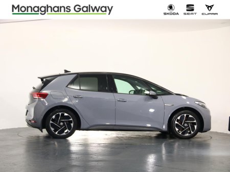 2023 Volkswagen ID.3 - photo 2