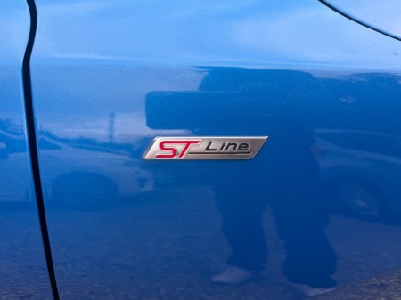 2020 Ford Focus - photo 21