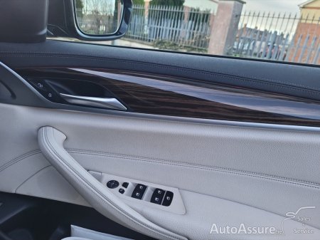 2023 BMW 5-Series - photo 33