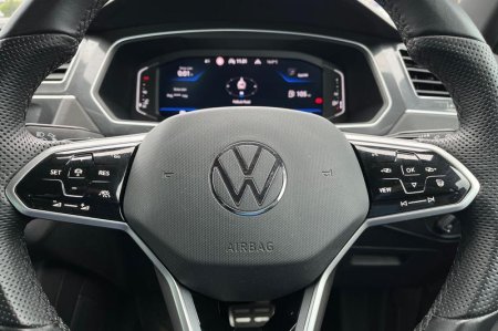 2021 Volkswagen Tiguan - photo 12