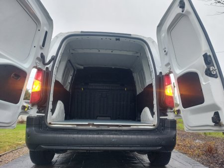 2020 Opel Combo - photo 31
