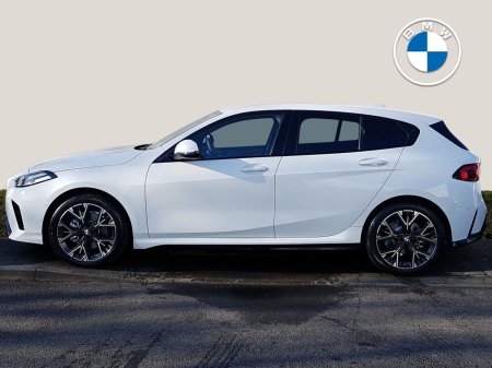2026 BMW 1-Series - photo 3
