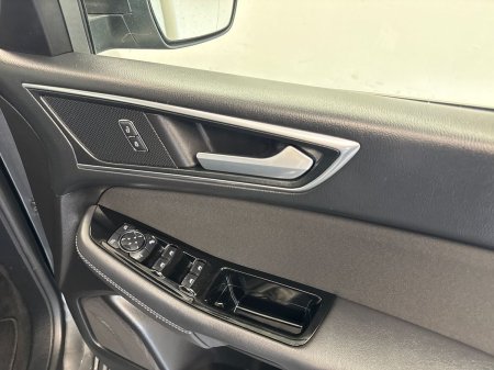 2022 Ford Galaxy - photo 11