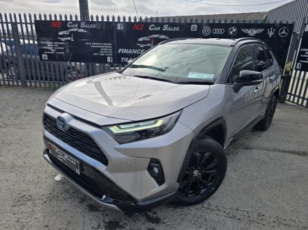 2024 Toyota RAV4 - photo 2