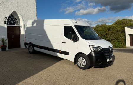 2023 Renault Master
