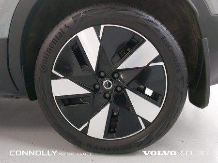 2025 Volvo EX40 - photo 7