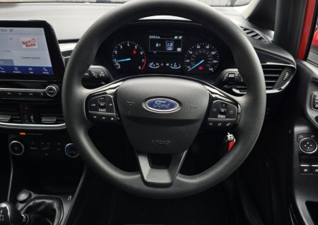 2020 Ford Fiesta - photo 17