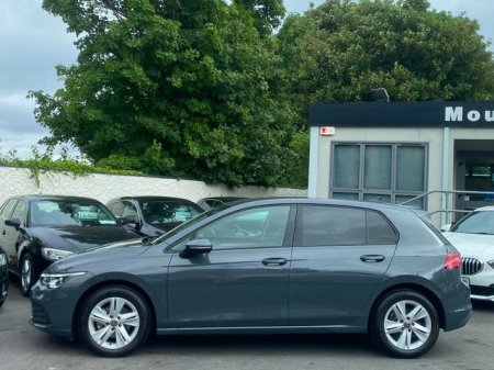 2021 Volkswagen Golf - photo 5