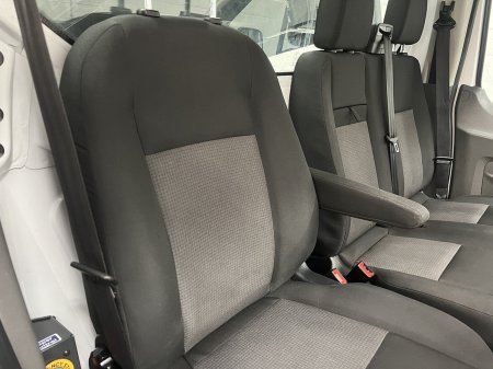 2022 Ford Transit - photo 13