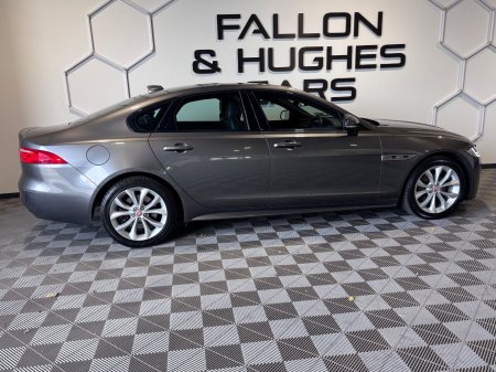 2016 Jaguar XF - photo 4