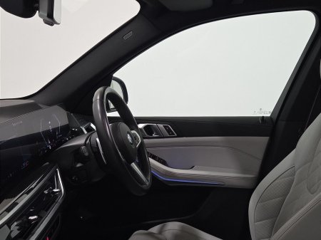 2025 BMW X5 - photo 7