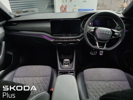 2025 Skoda Octavia - photo 2