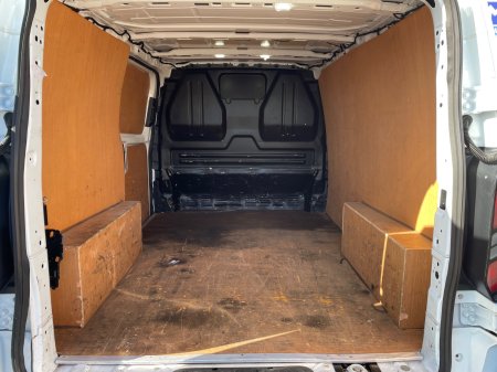 2025 Ford Transit - photo 12