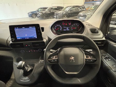 2023 Peugeot Partner - photo 10
