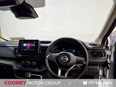 2027 Nissan Primastar - photo 2