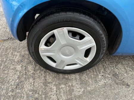 2010 Ford KA - photo 8