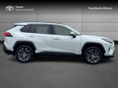 2023 Toyota RAV4 - photo 3