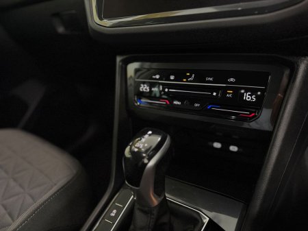 2023 Volkswagen Tiguan - photo 12