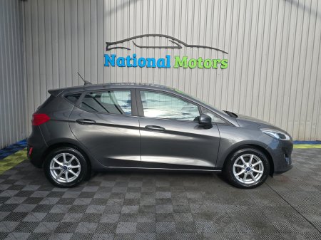 2019 Ford Fiesta - photo 2