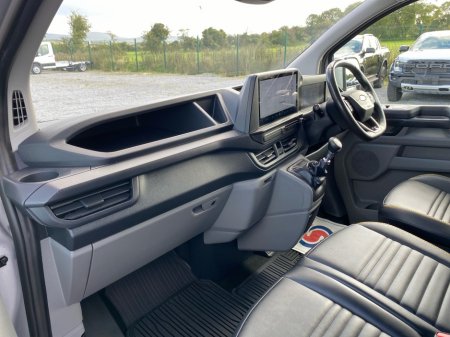 2024 Ford Transit Custom - photo 9