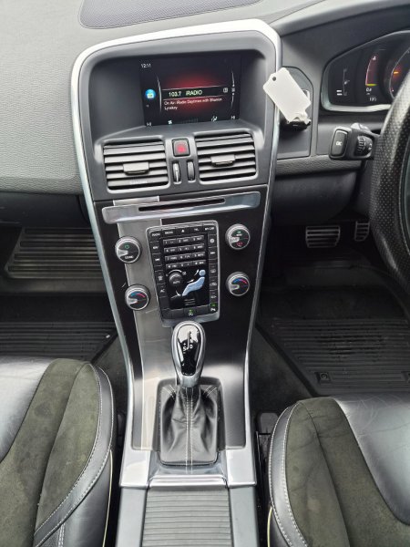2016 Volvo XC60 - photo 19