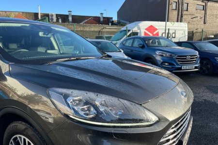 2020 Ford Kuga - photo 24