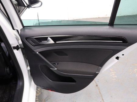 2018 Volkswagen Golf - photo 28