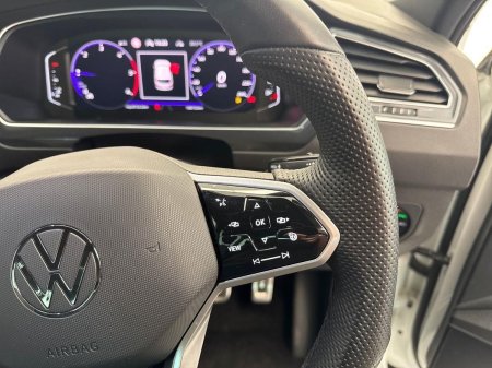 2023 Volkswagen Tiguan - photo 17