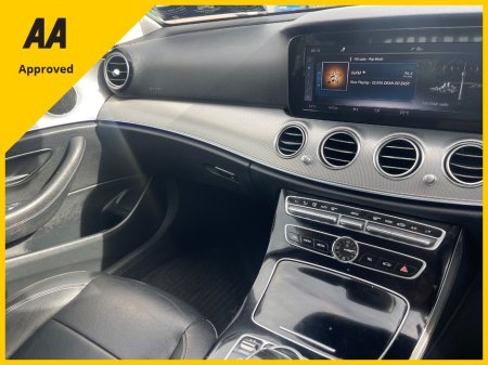 2017 Mercedes-Benz E-Class - photo 3