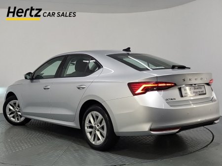 2025 Skoda Octavia - photo 3