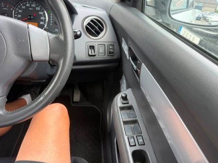 2009 Suzuki Swift - photo 11