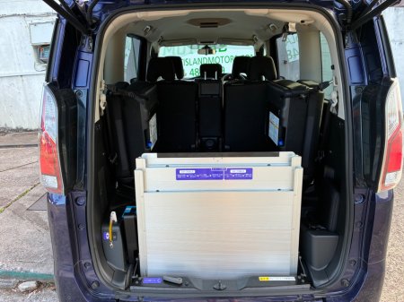 2019 Nissan Serena - photo 8