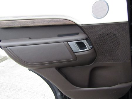 2017 Land Rover Discovery - photo 40
