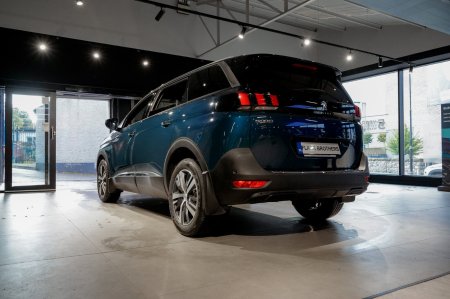 2023 Peugeot 5008 - photo 5