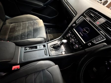 2017 Volkswagen Golf - photo 5