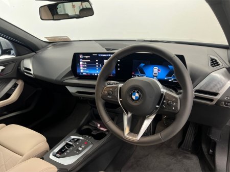 2026 BMW 1-Series - photo 6