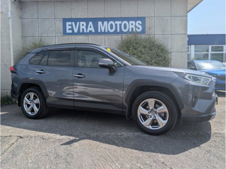 2021 Toyota RAV4 - photo 3