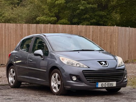 2010 Peugeot 207 - photo 7