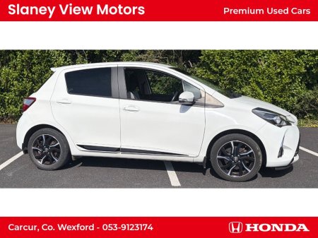 2017 Toyota Yaris 1.5 VVTI DESIGN 111BHP 5 5DR