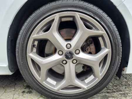 2016 Ford Focus - photo 9