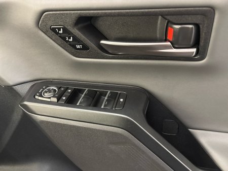 2027 Toyota RAV4 - photo 13