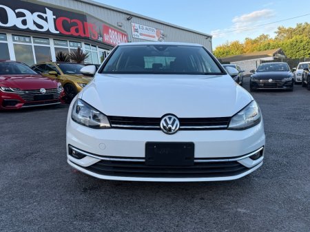 2019 Volkswagen Golf - photo 2