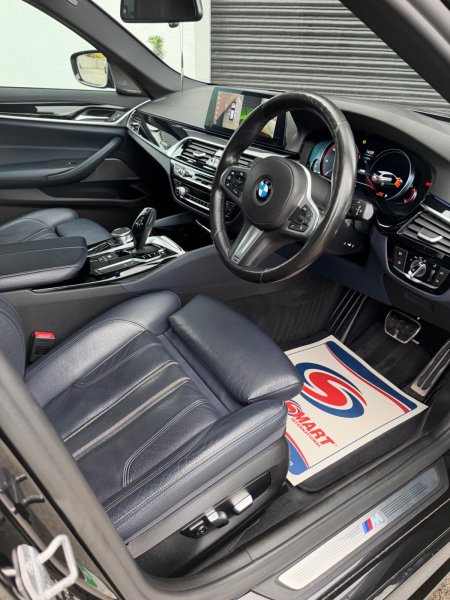 2018 BMW 5-Series - photo 19