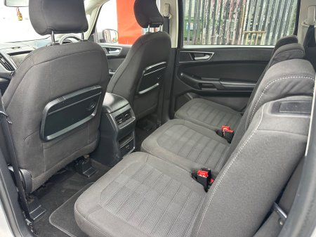 2017 Ford Galaxy - photo 9