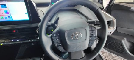 2025 Toyota Prius - photo 11